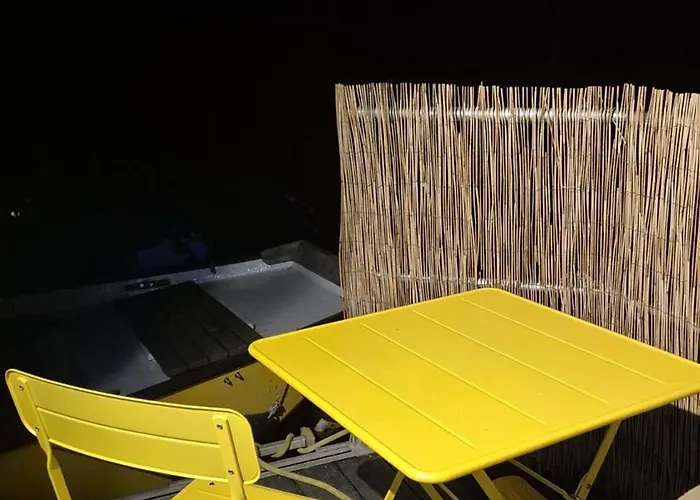 Bateau Bateau-hôtel Nort-sur-Erdre (Loire-Atlantique)